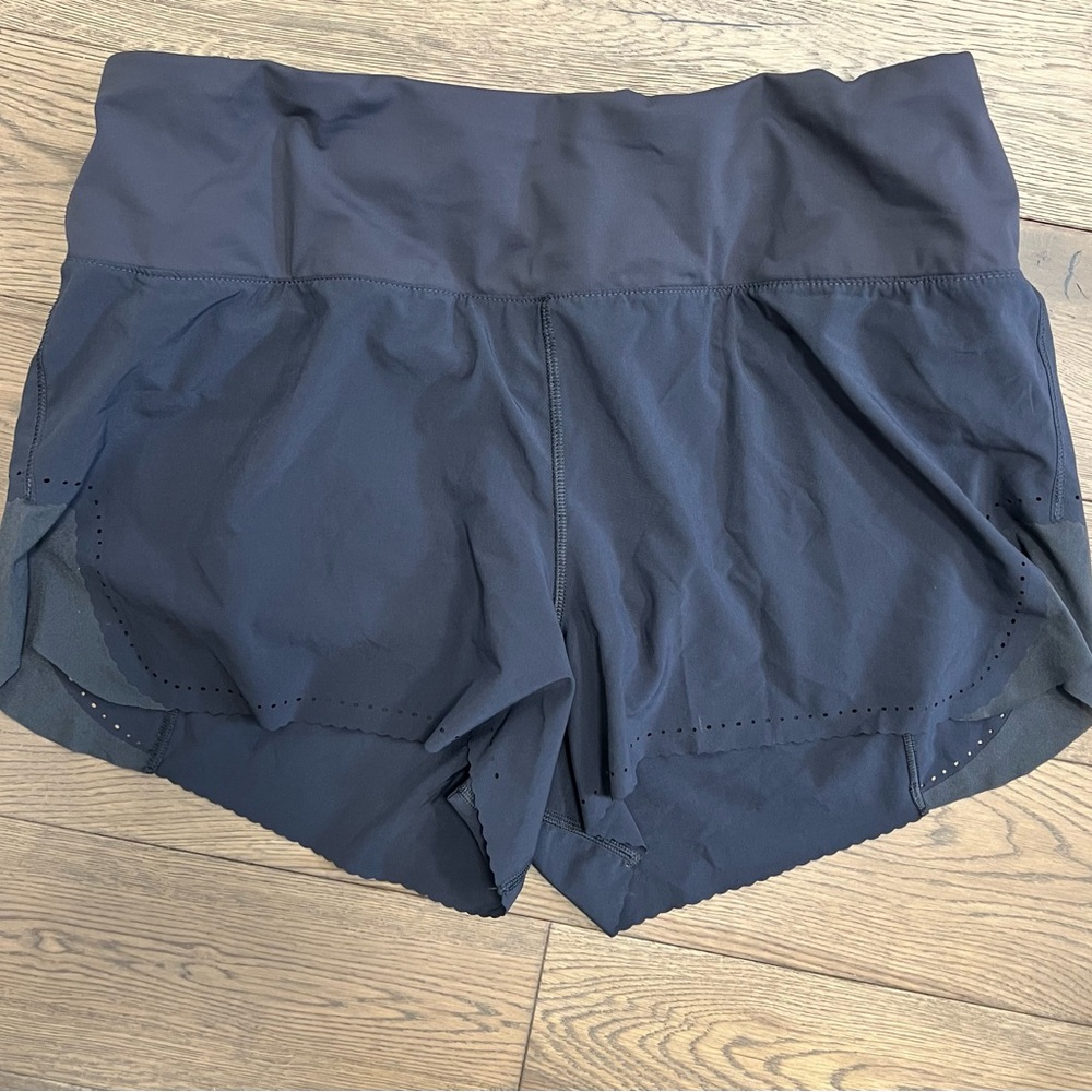 Lululemon Fast and Free charcoal grey running shorts Size 12
